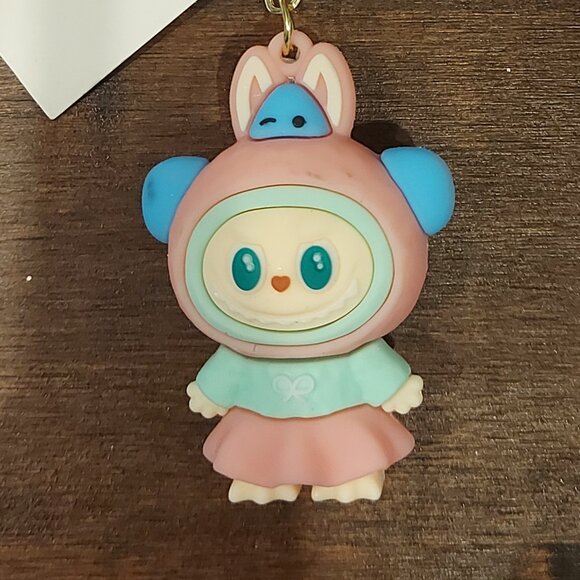 Labubu Keychain (unoffical) - Picture 3 of 5